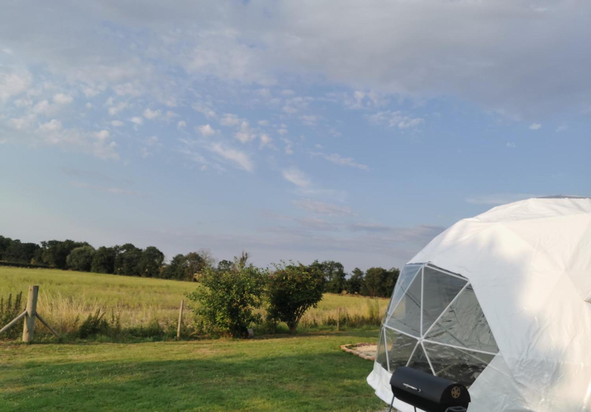 Lincoln Star Dome, Hot Tub, Bbq Apartment Langworth Exterior photo