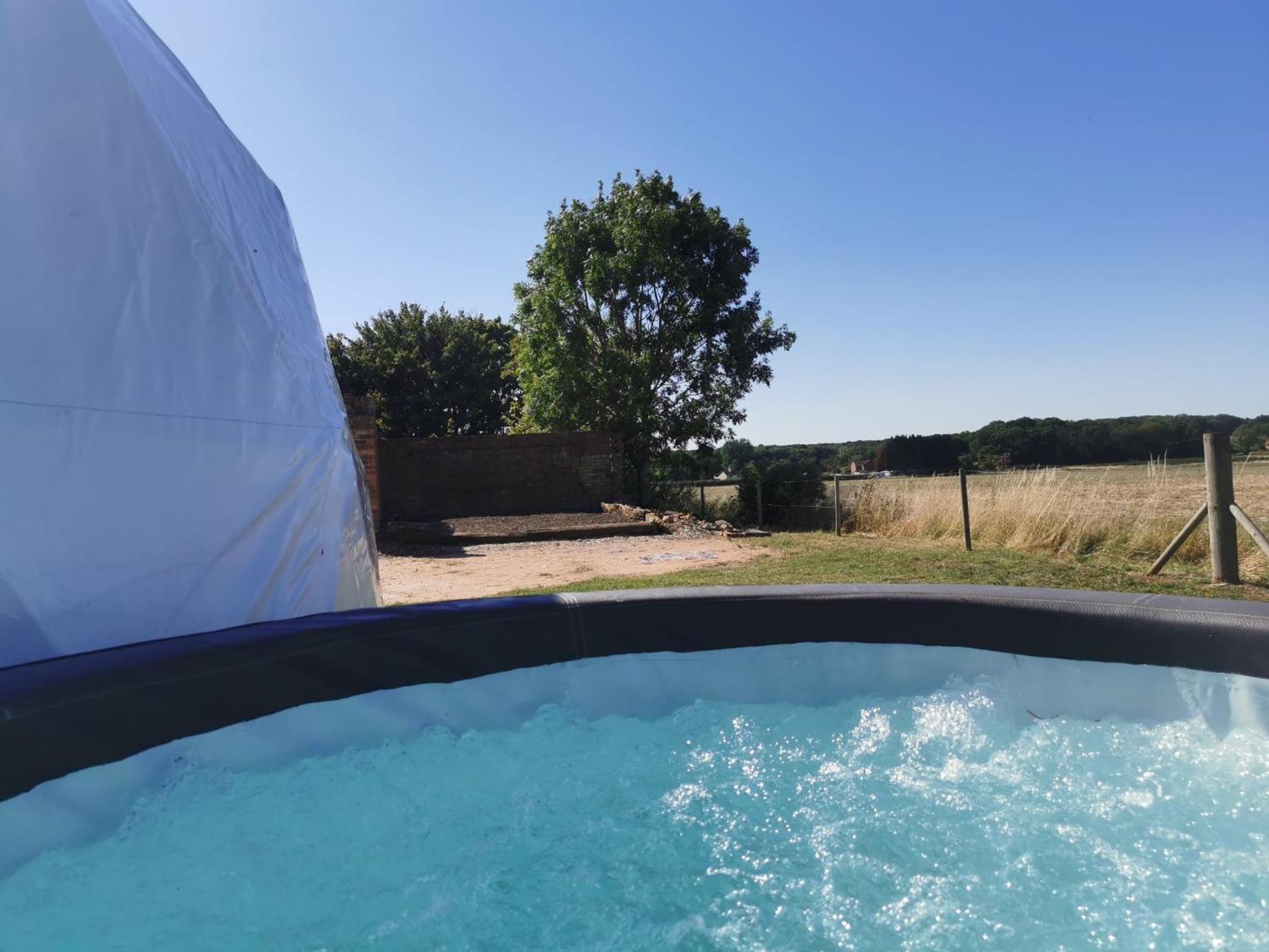 Lincoln Star Dome, Hot Tub, Bbq Apartment Langworth Exterior photo
